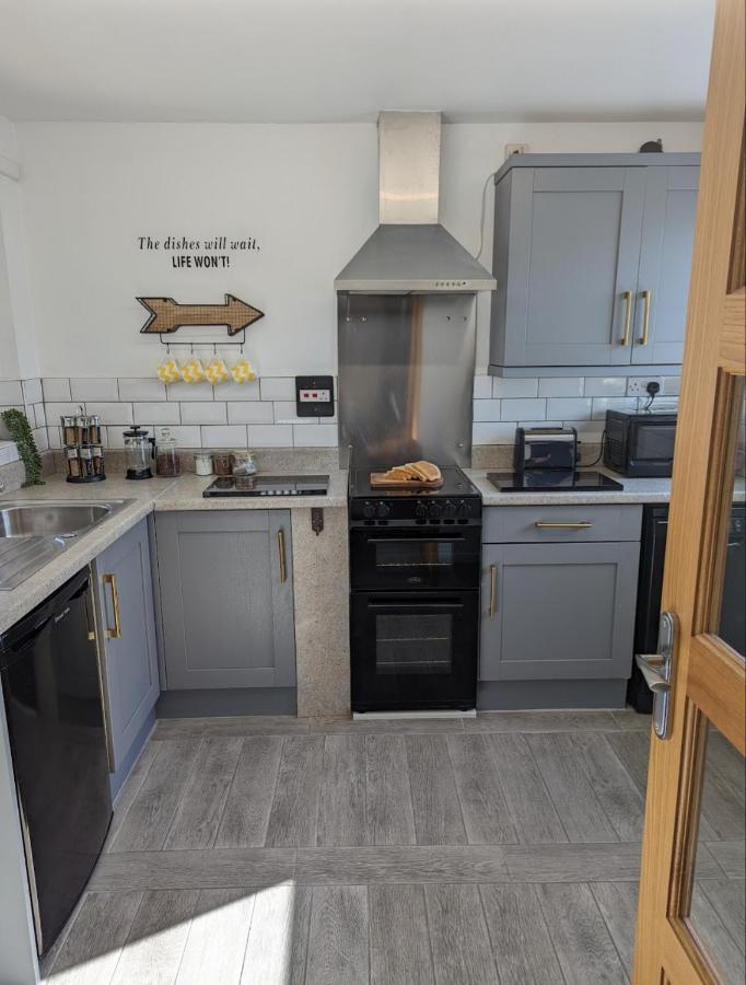 Antrim Coast Apartments Cushendall Dış mekan fotoğraf